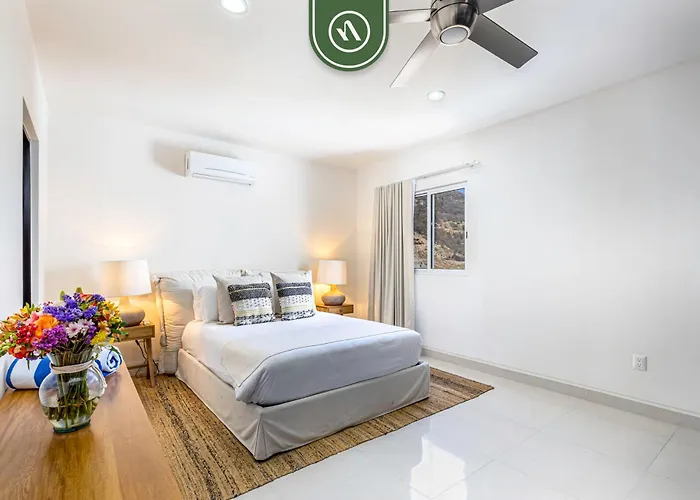 Apartment Brand New 3 Bedroom Penthouse - Oceanview Rooftop Pool