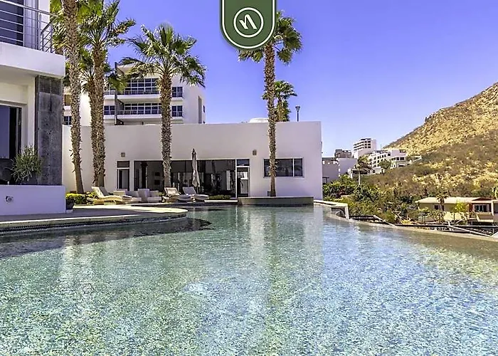 Apartment Brand New 3 Bedroom Penthouse - Oceanview Rooftop Pool *